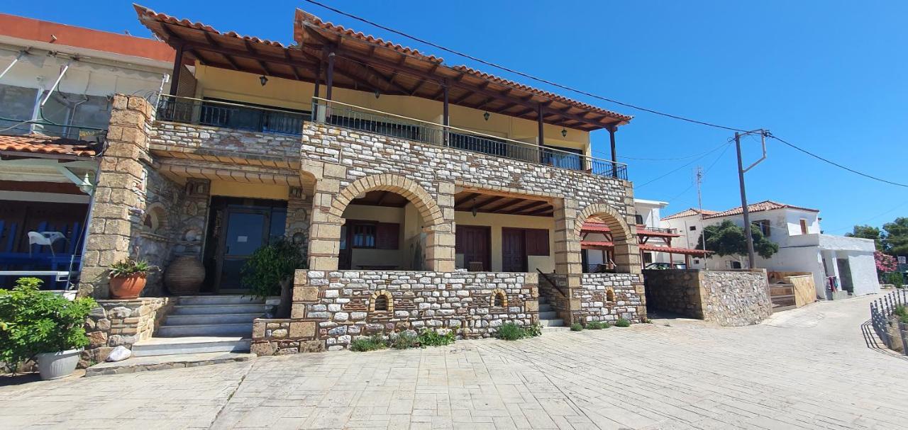 Halikoura Beach Apartments Stoúpa エクステリア 写真