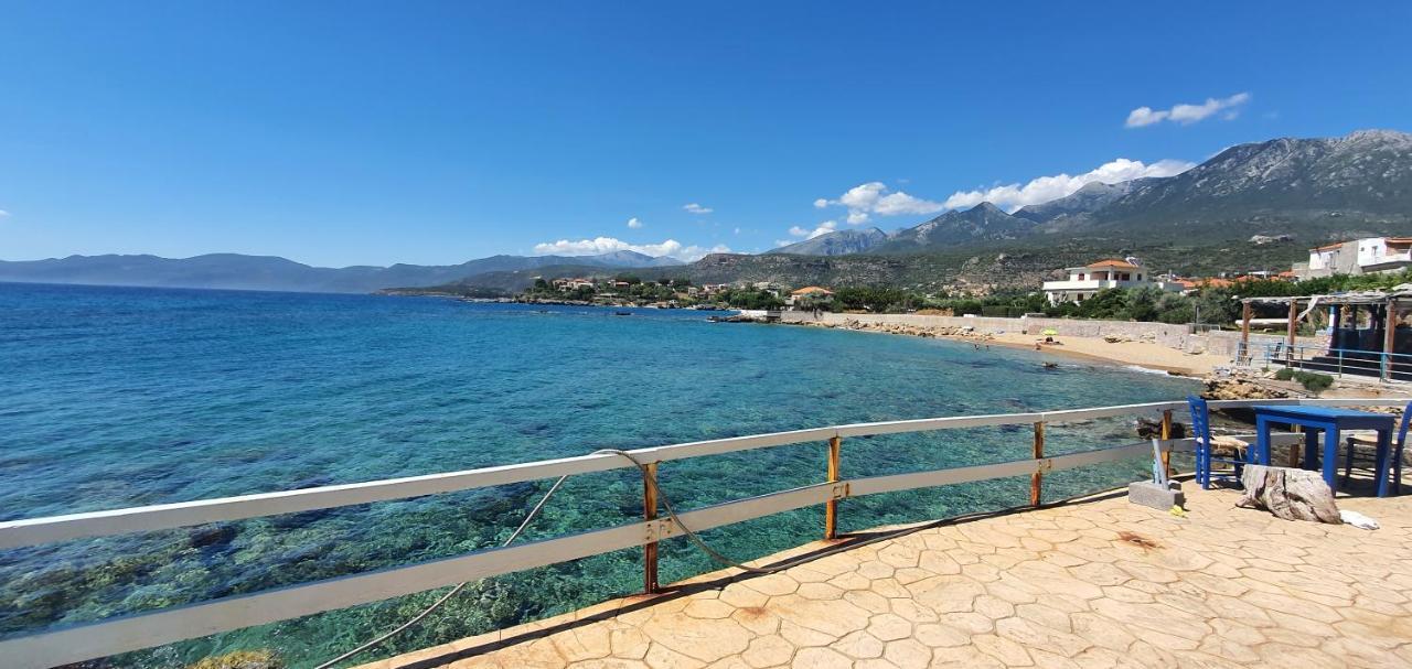 Halikoura Beach Apartments Stoúpa エクステリア 写真