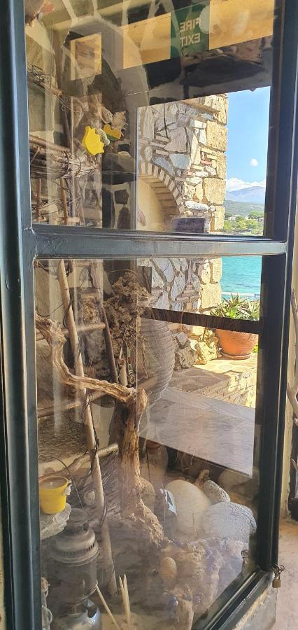 Halikoura Beach Apartments Stoúpa エクステリア 写真