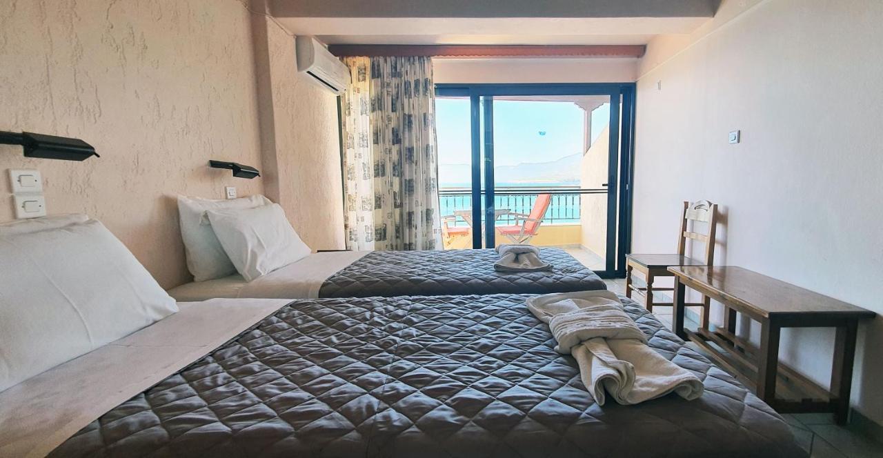 Halikoura Beach Apartments Stoúpa エクステリア 写真