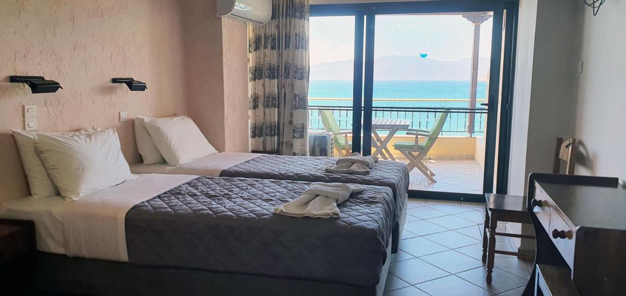 Halikoura Beach Apartments Stoúpa エクステリア 写真