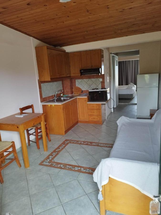 Halikoura Beach Apartments Stoúpa エクステリア 写真