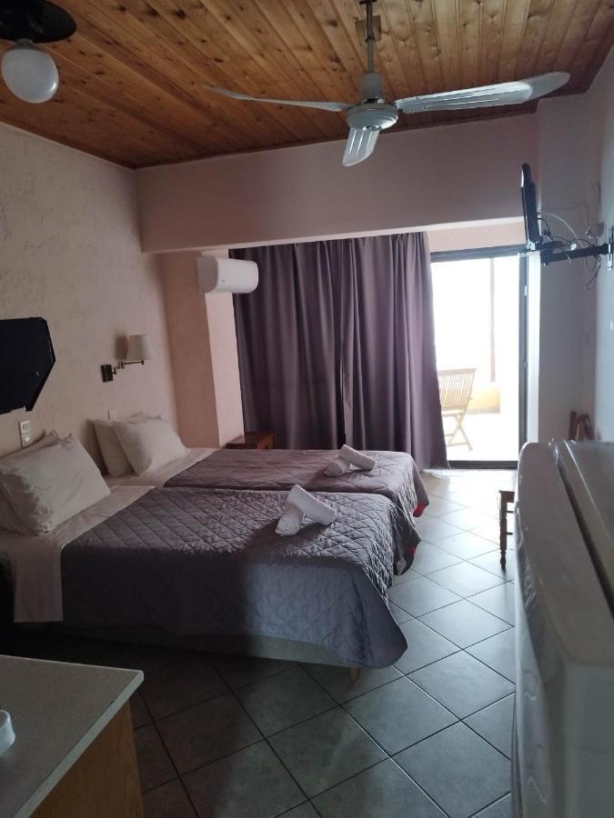 Halikoura Beach Apartments Stoúpa エクステリア 写真