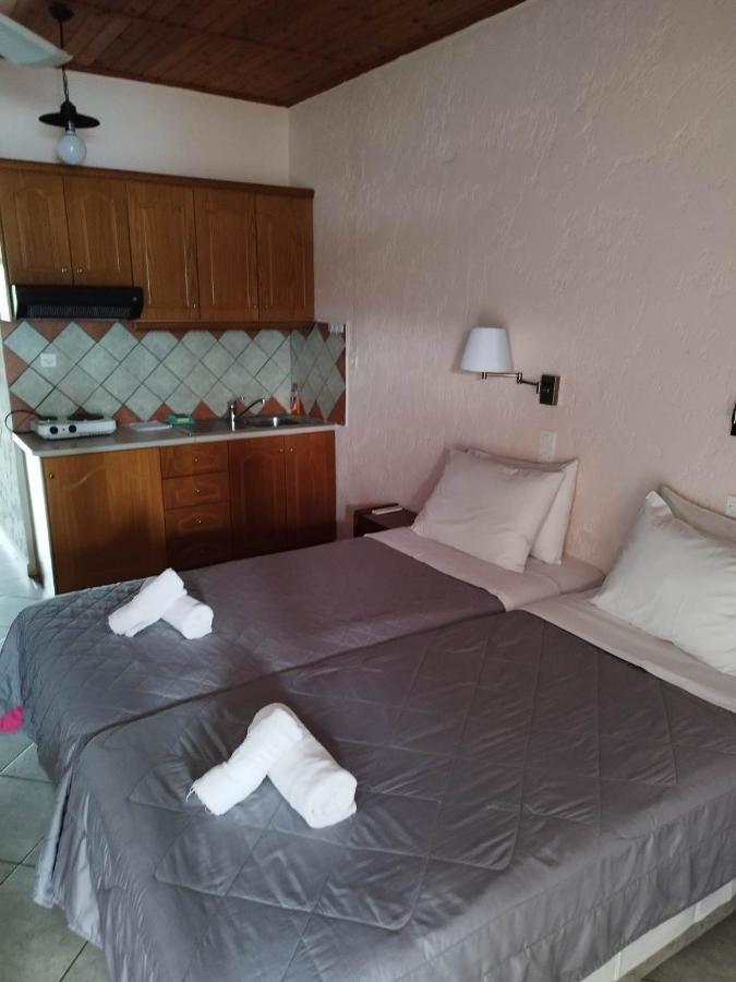 Halikoura Beach Apartments Stoúpa エクステリア 写真