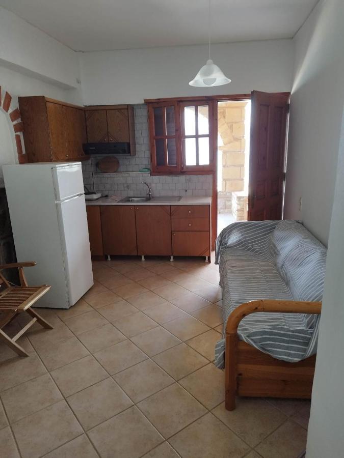Halikoura Beach Apartments Stoúpa エクステリア 写真